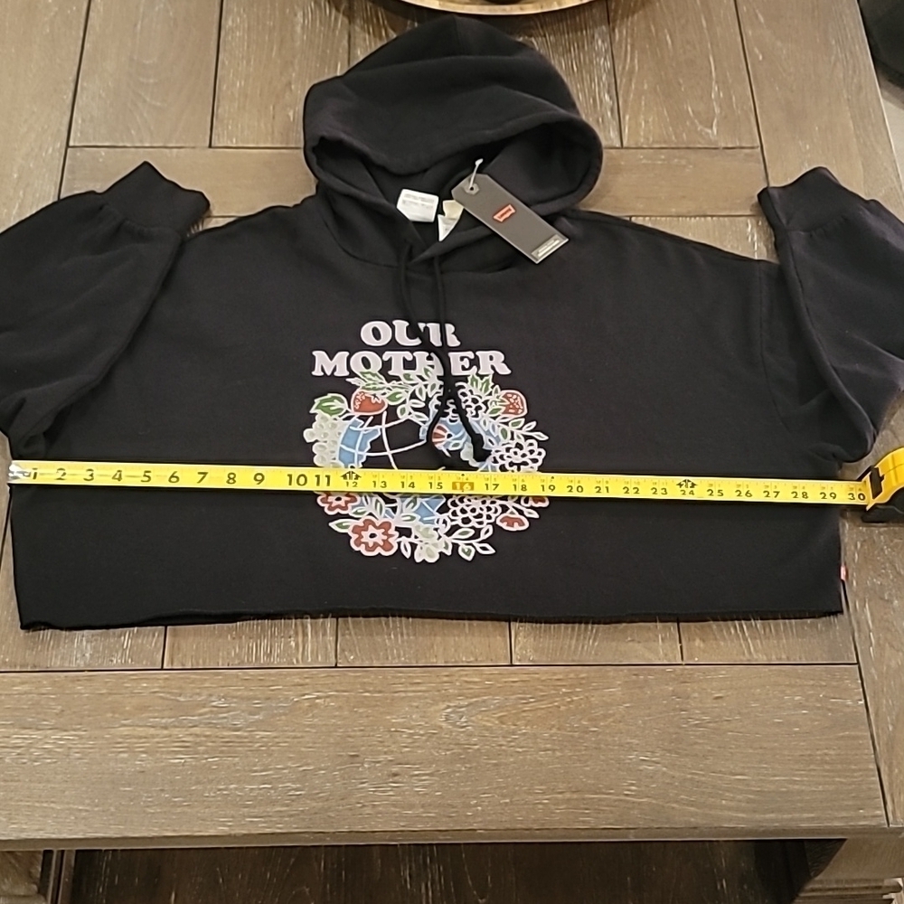Levi's®Our Mother Graphic Cropped Hoodie Size L - Picture 12 of 14